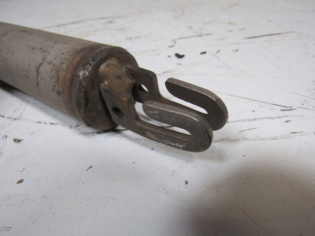 Dresser Masoneilan 32" X 1.5" Liquid Level Switch Displacer Float 316 SS