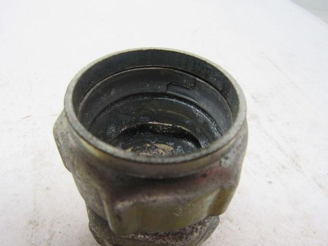 Thomas & Betts 5420 1 1/4 EMP coupling lot of 11