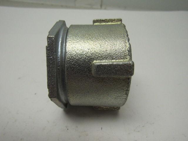 RACO T&B 1-1/2" 3 Pc. Type 4 Coupling & Offset Nipple Lot/6