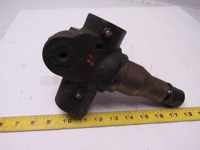 Left And Right Forklift Steering Spindle Lot Of 2