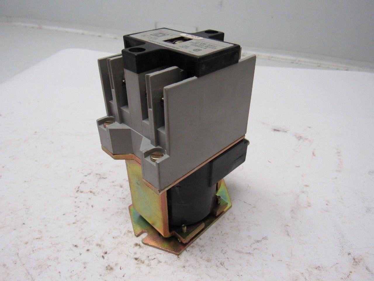 Square D XD0-22 Control Relay Series A Type XD Lot Of 2