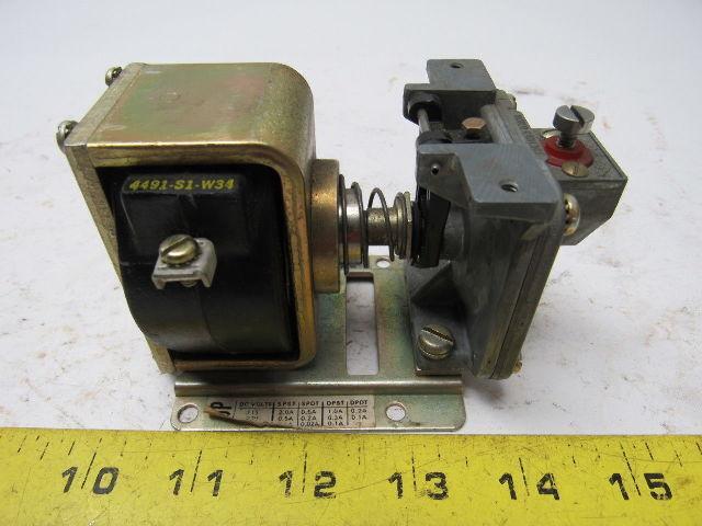 Square D Type H0-10E Timed Contact 115 VCD