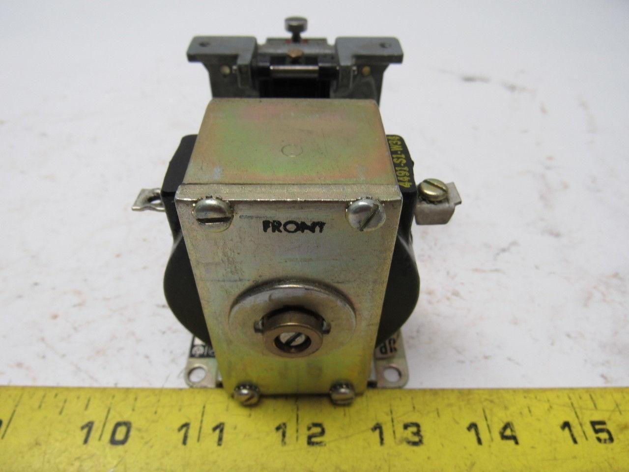 Square D Type H0-10E Timed Contact 115 VCD