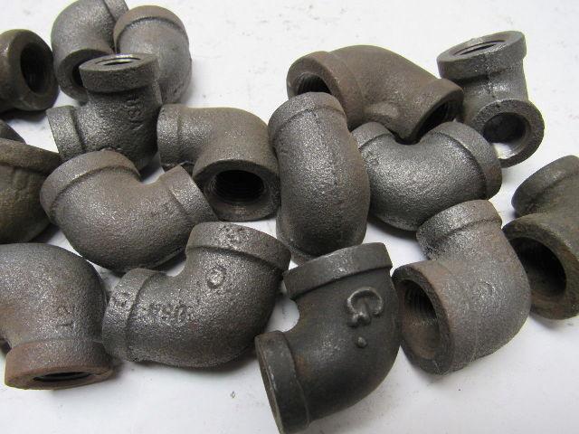 3/8"-1/4" Reducing Elbow 90° Lot Of 21