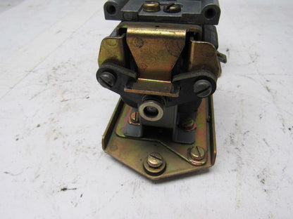 Square D Pneumatic Timing Relay Class 9050