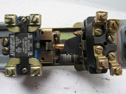Square D Pneumatic Timing Relay Class 9050