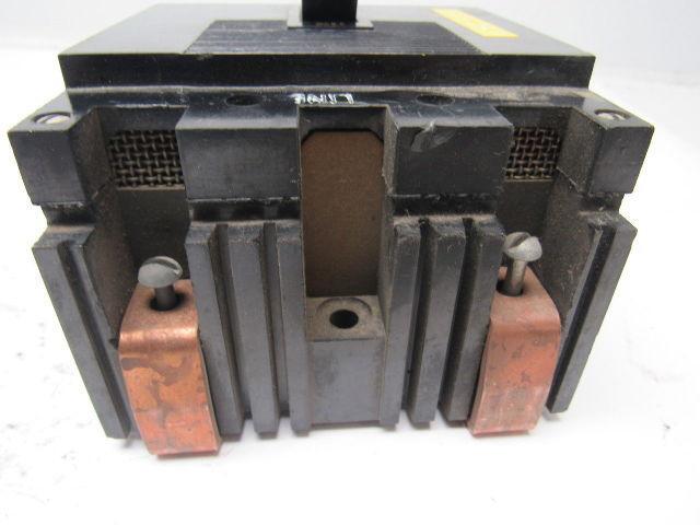 Square D 989219 Circuit Breaker 240V 100A 2 Pole Molded Case