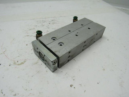 Festo DFM-12-100-P-A-GF Pneumatic Piston Guided Plain bearing Drive