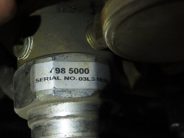 PROSTAR PLATINUM Praxair Gas Regulator Assembly & Gauges W/Mount