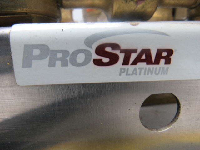 PROSTAR PLATINUM Praxair Gas Regulator Assembly & Gauges W/Mount