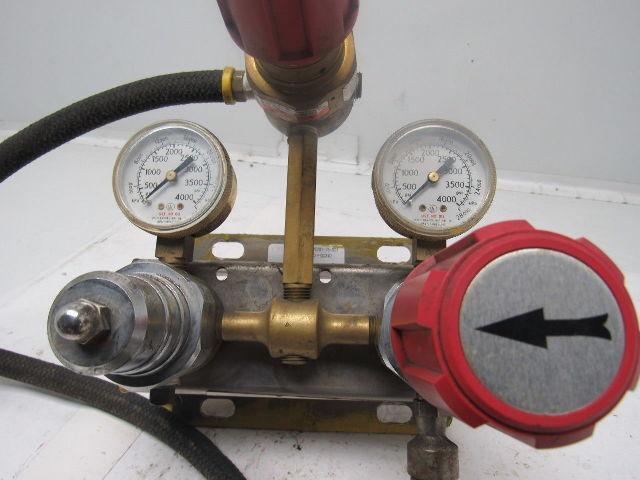 PROSTAR PLATINUM Praxair Gas Regulator Assembly & Gauges W/Mount