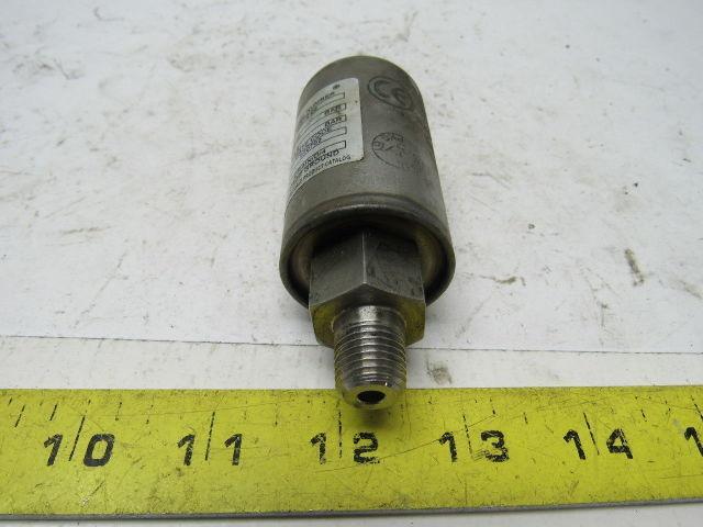Barksdale 425T2-04 Pressure Transducer 0-100PSIG 4 Pin Female Plug