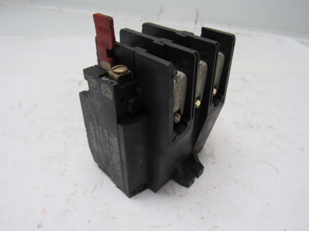 Sylvania/Joslyn Clark 7324 TM 3 Line Overload Relay Size 2 600V