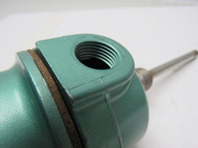 BURLINGTON INSTRUMENTS B-2C 672 Adjustable Temperature Control Limit