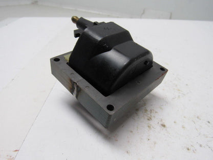 Echlin IC29 Ignition Coil 12V Blade, Bullet Terminals