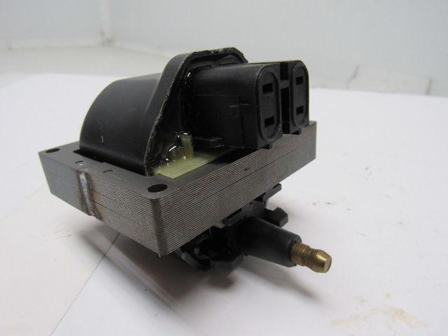 Echlin IC29 Ignition Coil 12V Blade, Bullet Terminals