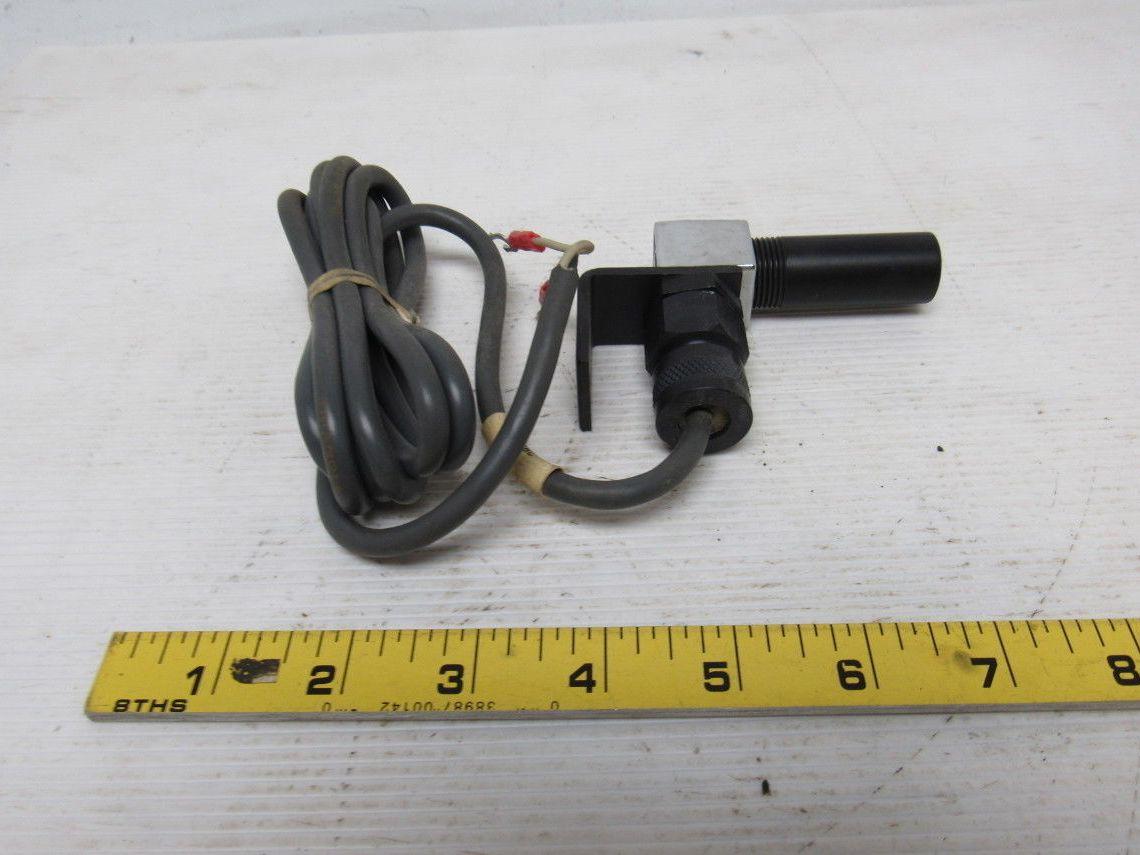 Autotron E8BC Photoelectric Sensor
