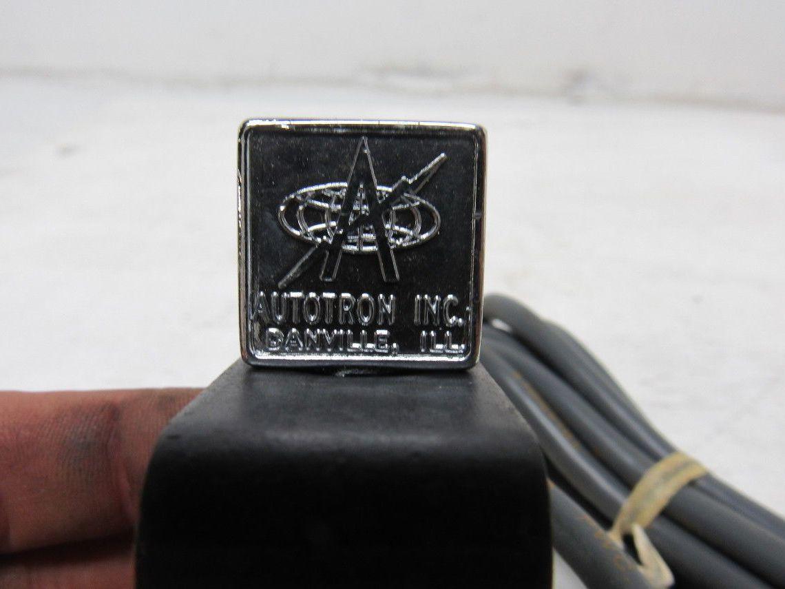 Autotron E8BC Photoelectric Sensor