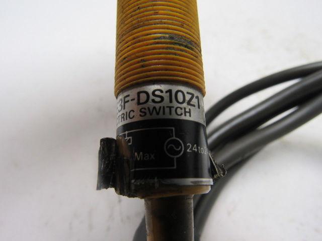 Omron E3F-DS10Z1 Photoelectric Proximity Sensor 24-240VAC 18mm