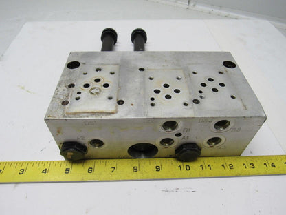 PARKER HYDRAULIC HFC32 387 LA Valve Manifold Body Takeoff Seiki HT20S 2
