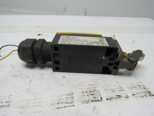 Moeller LSM-11 Micro Limit switch Cage Clamp 6 A 415 VAC 220 VDC