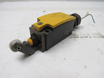 Moeller LSM-11 Micro Limit switch Cage Clamp 6 A 415 VAC 220 VDC