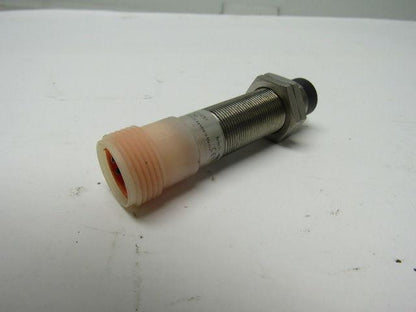 Eaton Cutler Hammer E57MAL18T111EB1 3 Wire 6-48 Vdc 8 mm Range Proximity Sensor