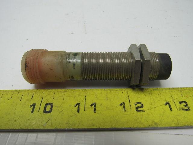 Eaton Cutler Hammer E57MAL18T111EB1 3 Wire 6-48 Vdc 8 mm Range Proximity Sensor