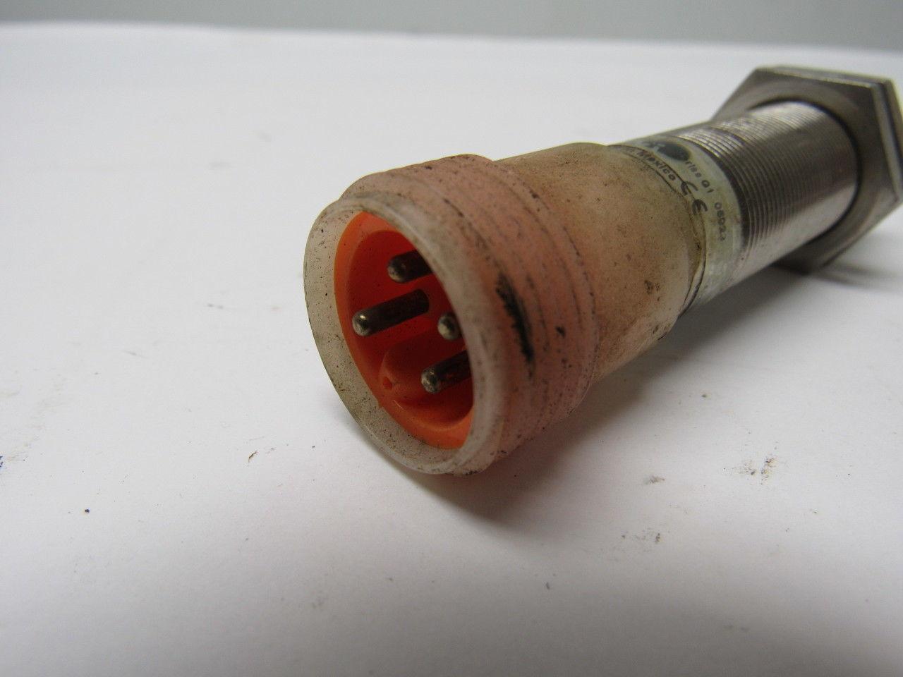 Eaton Cutler Hammer E57MAL18T111EB1 3 Wire 6-48 Vdc 8 mm Range Proximity Sensor