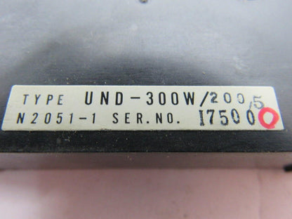YASKAWA HITACHI UND-300W/200/5 Current Transformer From Seiki HT20SII