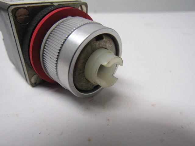 A-B Allen Bradley 800MR-N37 Ser. A Potentiometer Operator Only