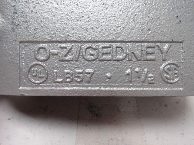 OZ GEDNEY LB 57 CONDUIT BODY 1-1/2" OZGLB57 LOT OF 2