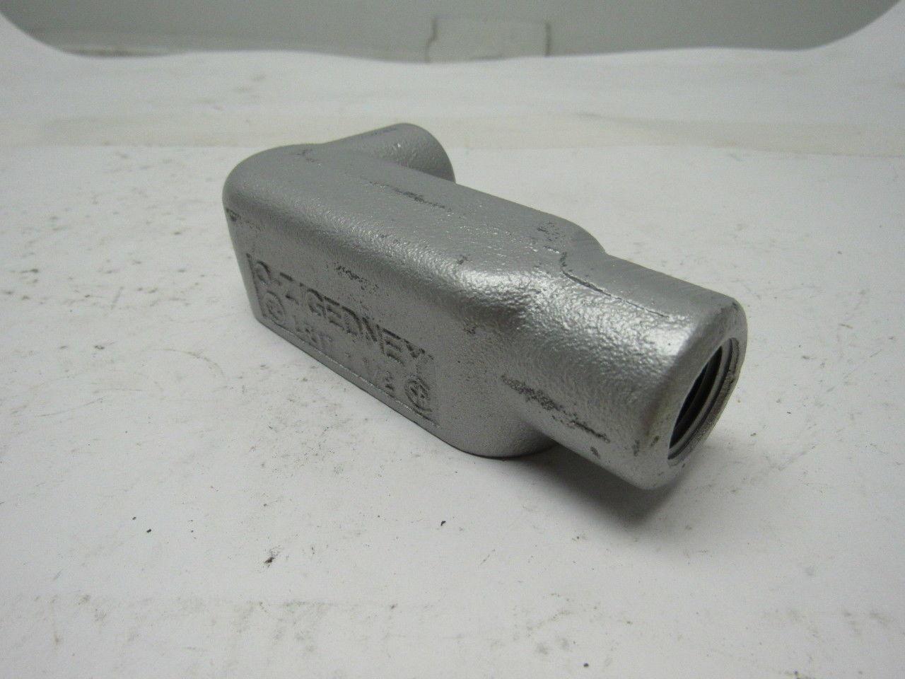 OZ GEDNEY LR17 Conduit Outlet Body, LR, 1/2 " Form 7 Lot of 5