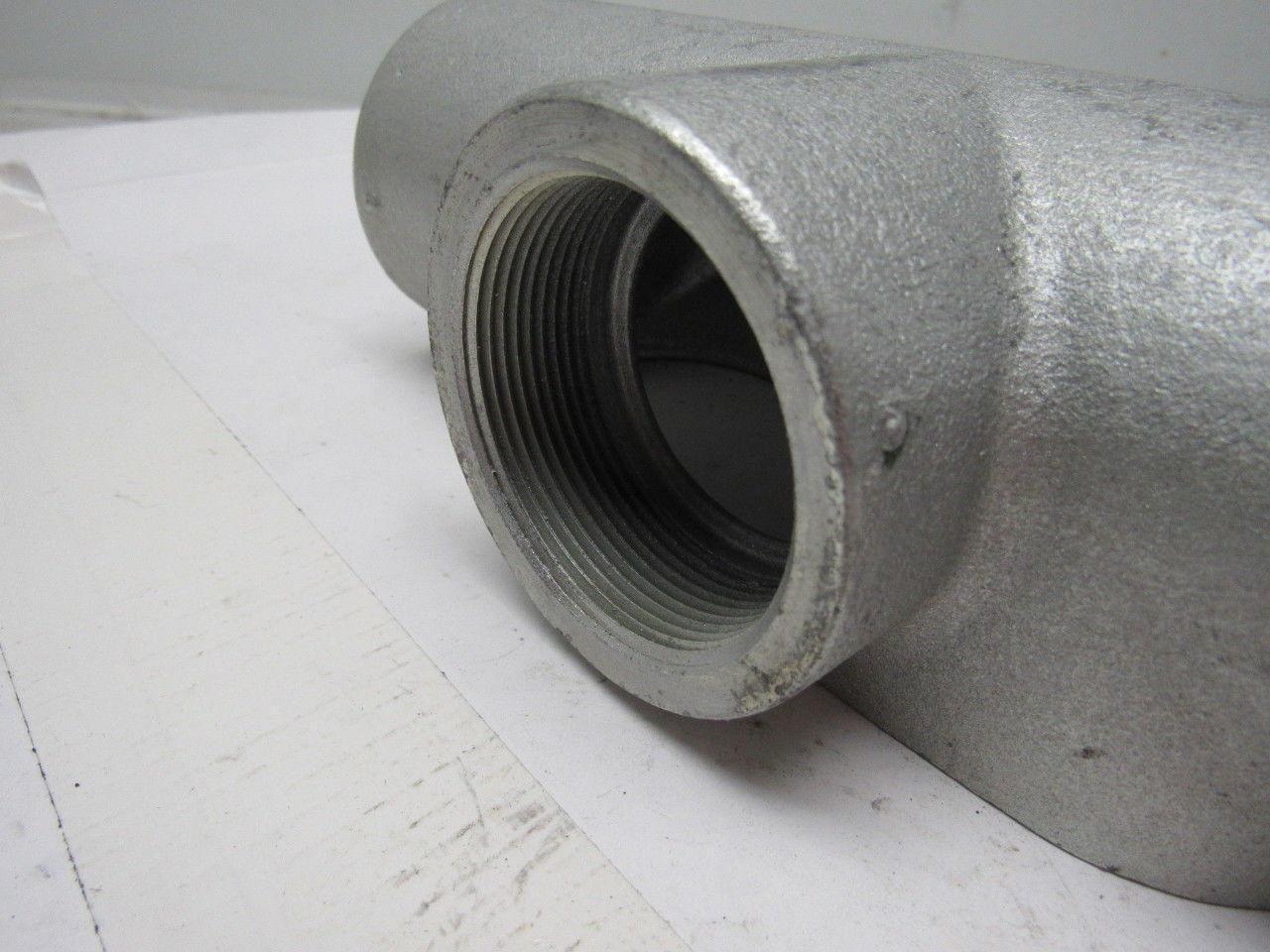 Cooper Crouse-Hinds T67 2" Form 7 Conduit Outlet, 3 Hubs Crouse Hinds Lot of 2