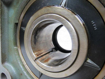 NTN CF315 4-Bolt Flange Brg. Housing W/UK315+HE2315 2-1/2 ADAPTER SLEEVE BRG