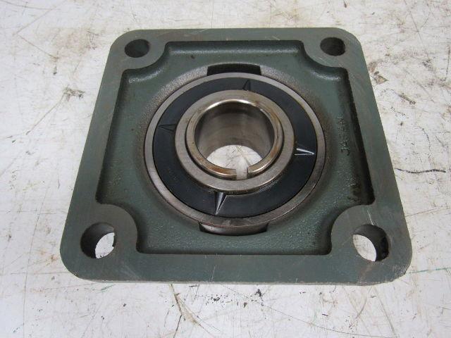 NTN F315 4-Bolt Flange Brg. Housing W/UK315+HE2315 2-1/2 ADAPTER SLEEVE BRG.