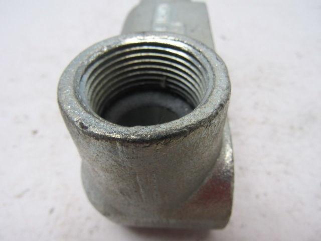 OZ Gedney LL-100 Conduit Body Thread Size 1" Iron Style L  Lot of 6