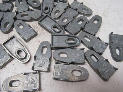 Steel City CB-201 Steel City 1/2" Conduit Pipe Spacer Lot of 42