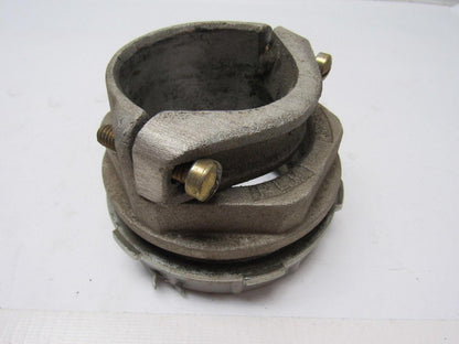 T&B Thomas & Betts AC30 PLM  3-1/2" Conduit Clamp Box Connection