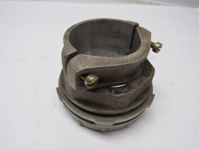 T&B Thomas & Betts AC28 PLM  3" Conduit Clamp Box Connection