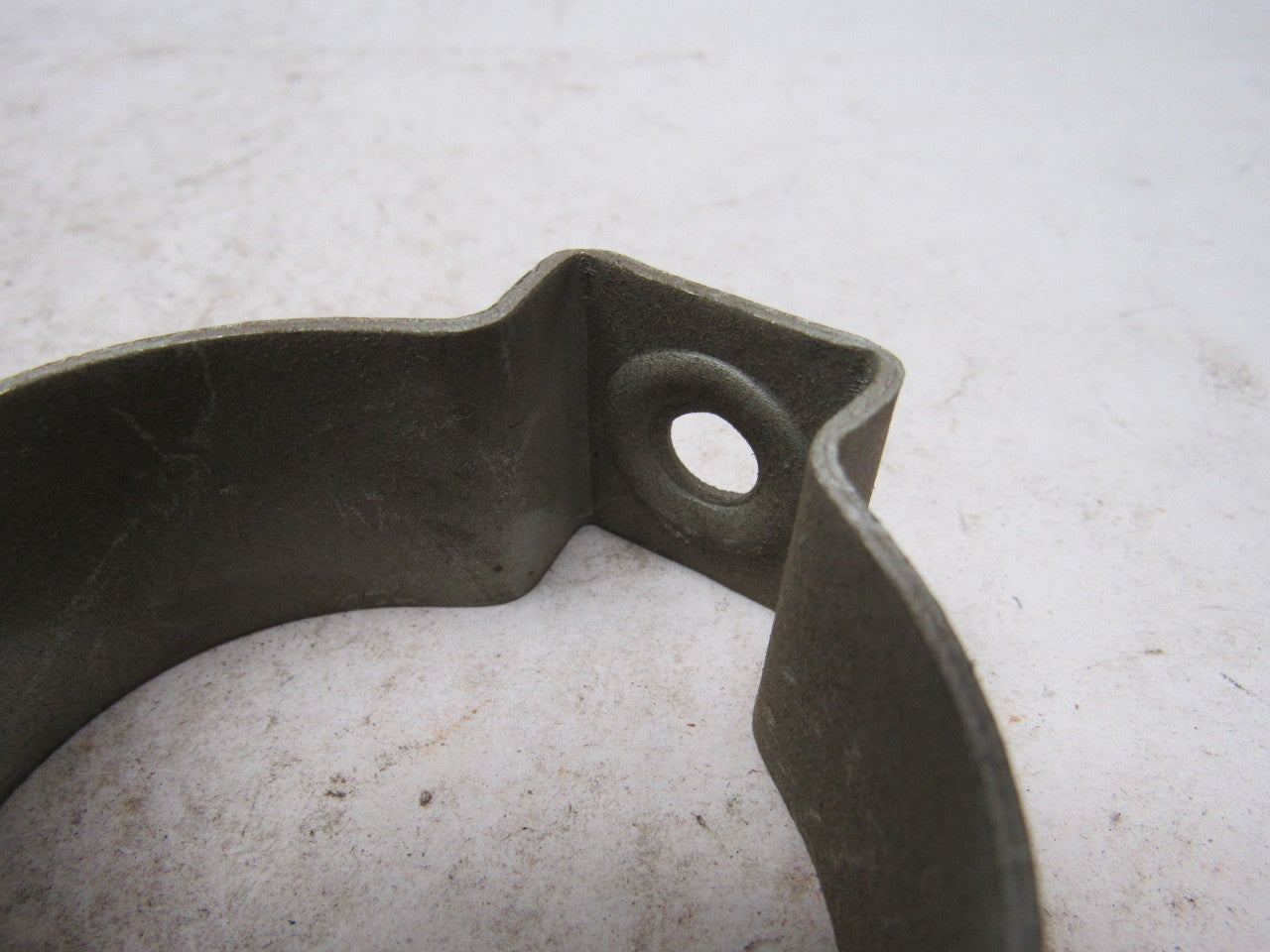 Steel City Size 5 Galvanized Conduit Hanger 2" Lot of 31 W/out Bolts