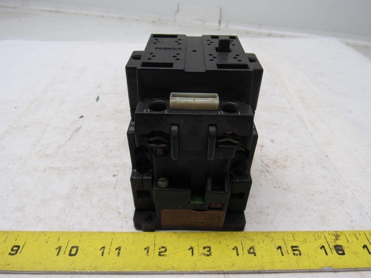 Siemens 3TC4417-0B DC Contactor AC Operated 32A Open