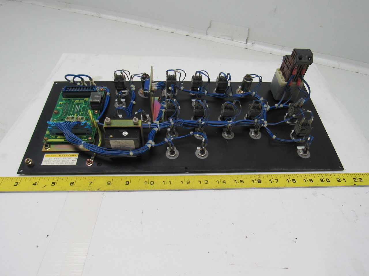 Fanuc A05B-2047-C123 Operator Panel For Built-In CRT