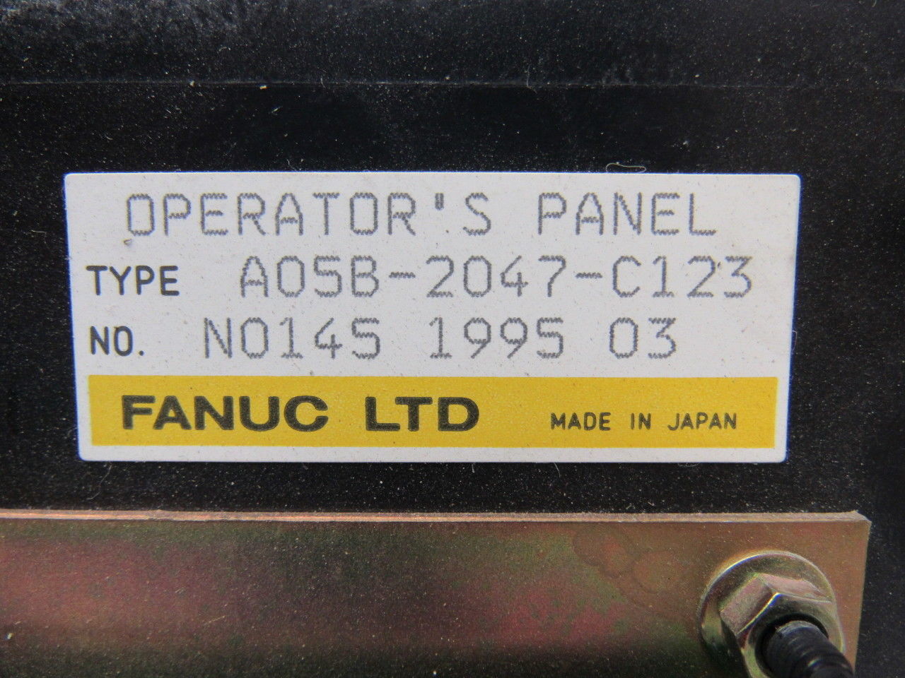 Fanuc A05B-2047-C123 Operator Panel For Built-In CRT
