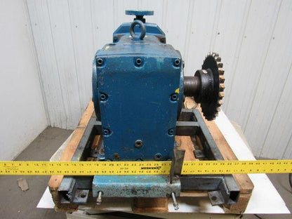 SEW-EURODRIVE DF44DV132N4BN15NR 10HP 3PH Motor Variable Speed 62.1:1 Gearbox