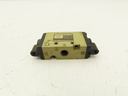 Norgren MH12BDA23A000 Pneumatic Directional Control Valve 1/8" 150PSIG Lot of 3