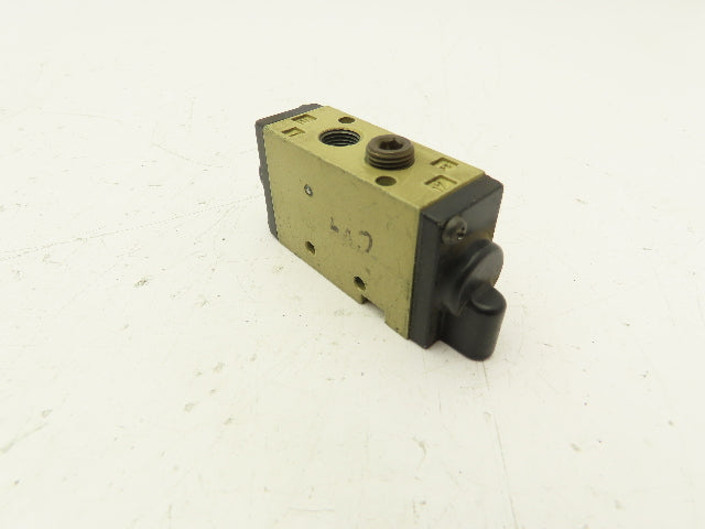 Norgren MH12BDA23A000 Pneumatic Directional Control Valve 1/8" 150PSIG Lot of 3