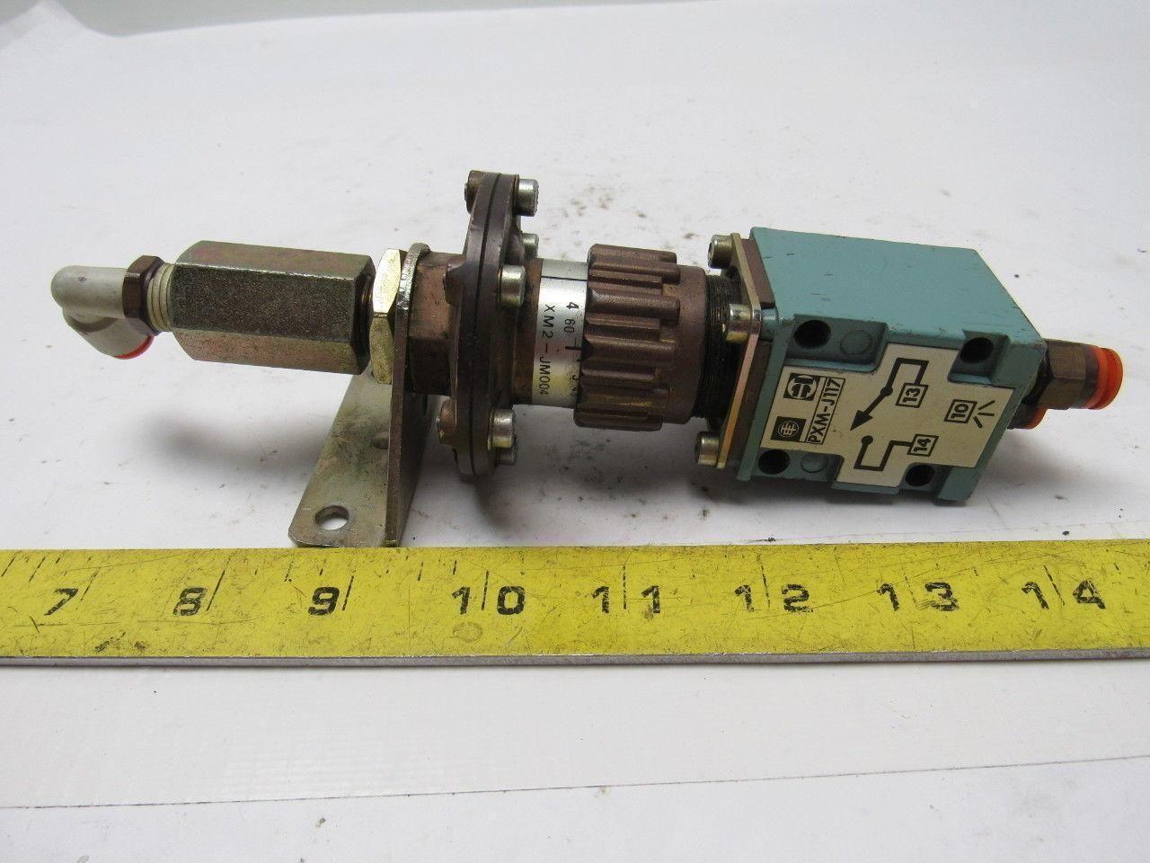 Telemecanique PXM-J117 Adjustable Pressure Limit Switch W/ Bracket 1/8" Ports