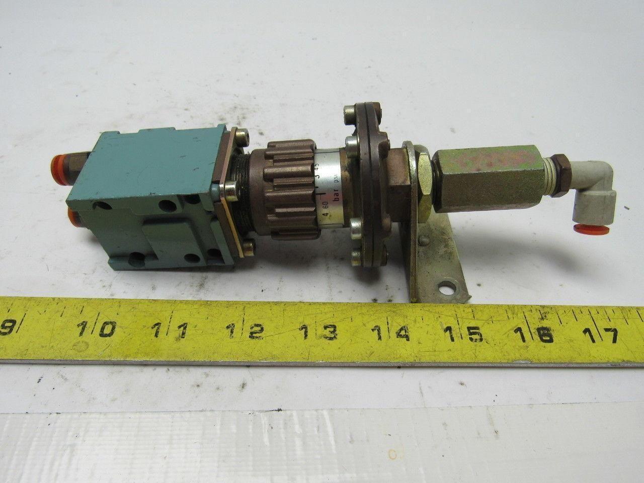 Telemecanique PXM-J117 Adjustable Pressure Limit Switch W/ Bracket 1/8" Ports
