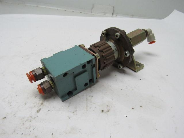 Telemecanique PXM-J117 Adjustable Pressure Limit Switch W/ Bracket 1/8" Ports